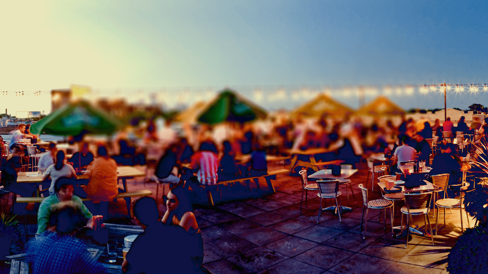 Startup Szerda Rooftop Party 2.0